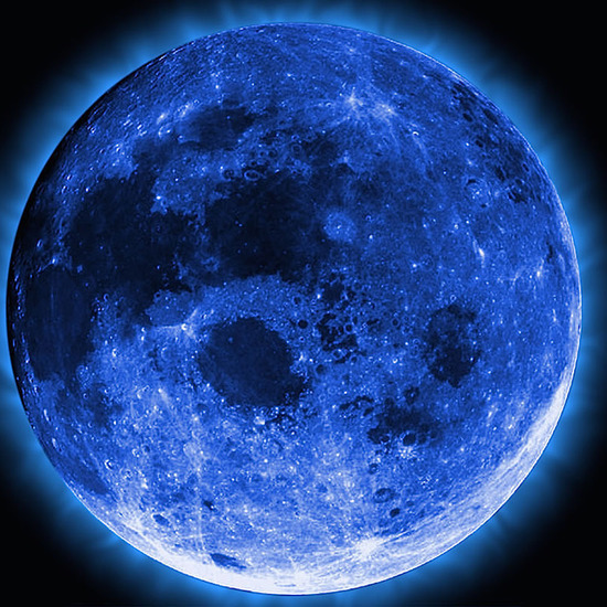 Синята Луна на 31-ви юли