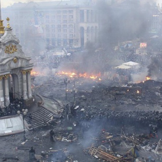 15 шокиращи снимки от протестите в Украйна