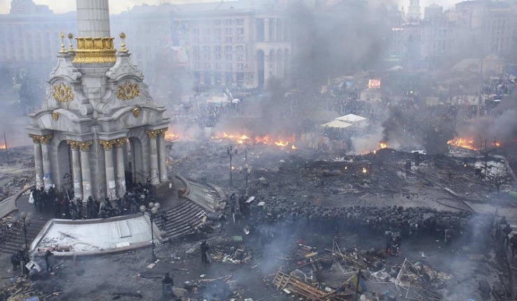 15 шокиращи снимки от протестите в Украйна