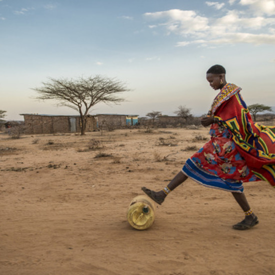Фотограф на National Geographic документира местни общности и стремежа им за борба с бракониерство в Кения