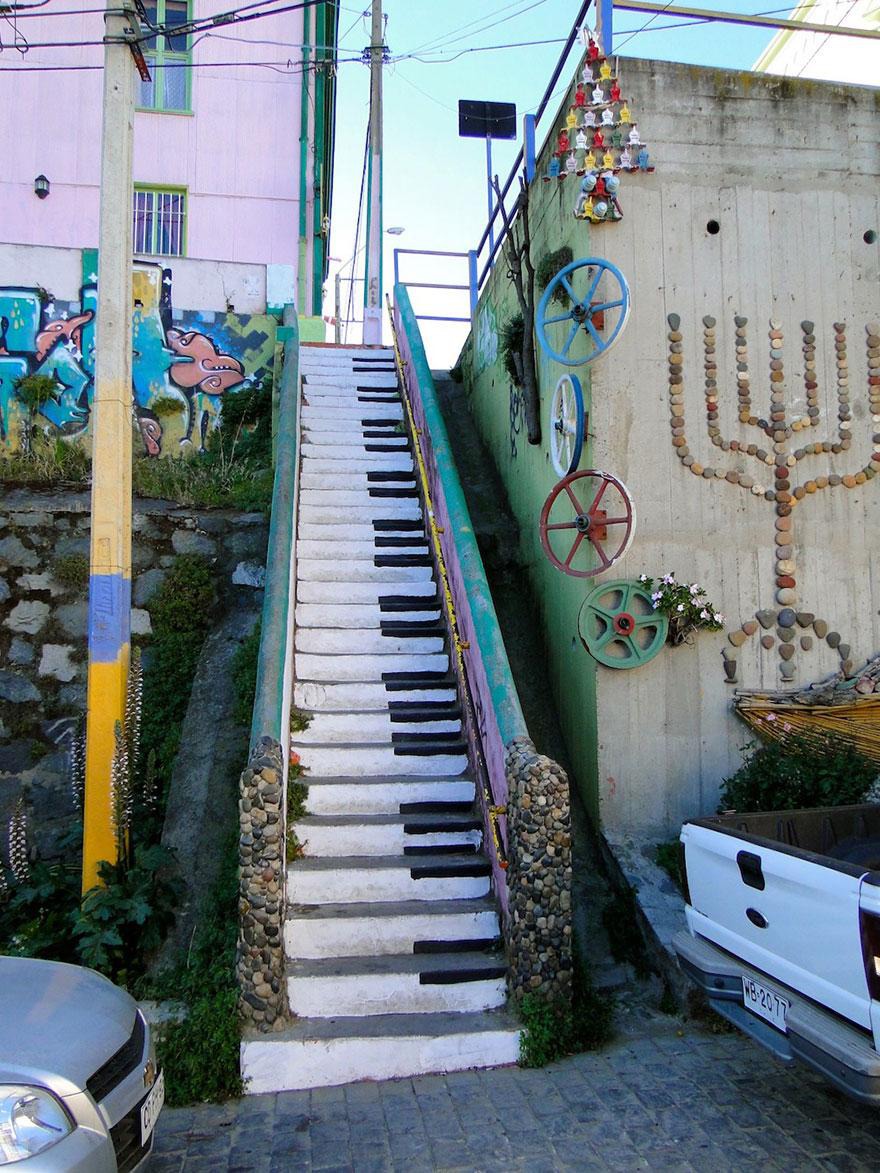  creative-stairs-street-art-3-1 
