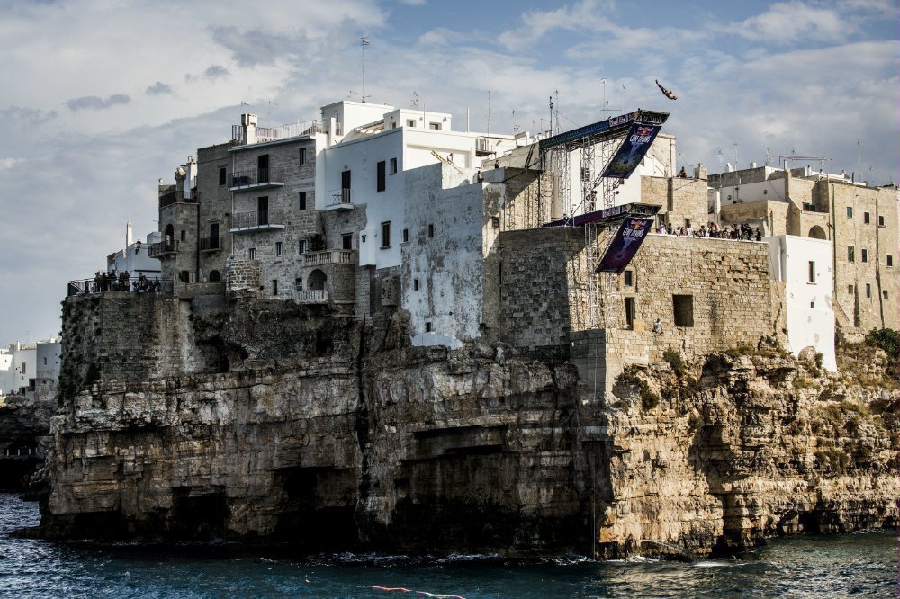  1Red Bull Cliff Diving World Series 2015 Polignano a Mare Blake Aldridge 