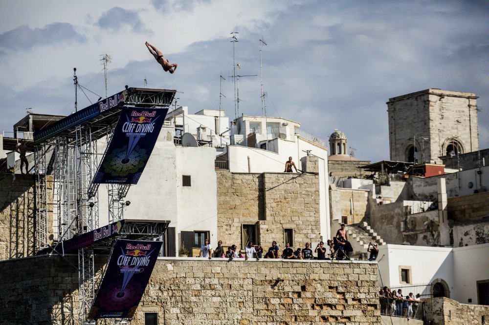  12Red Bull Cliff Diving World Series 2015 Polignano a Mare Artem Silchenko 