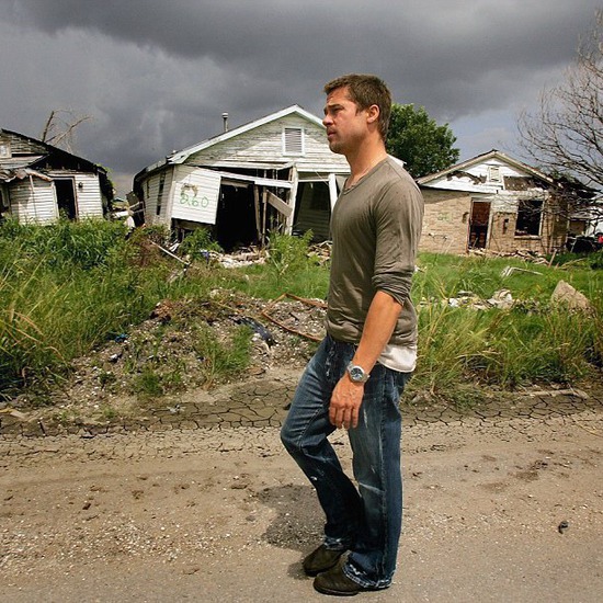 Брад Пит построи домове за 109 семейства пострадали от урагана „Катрина”