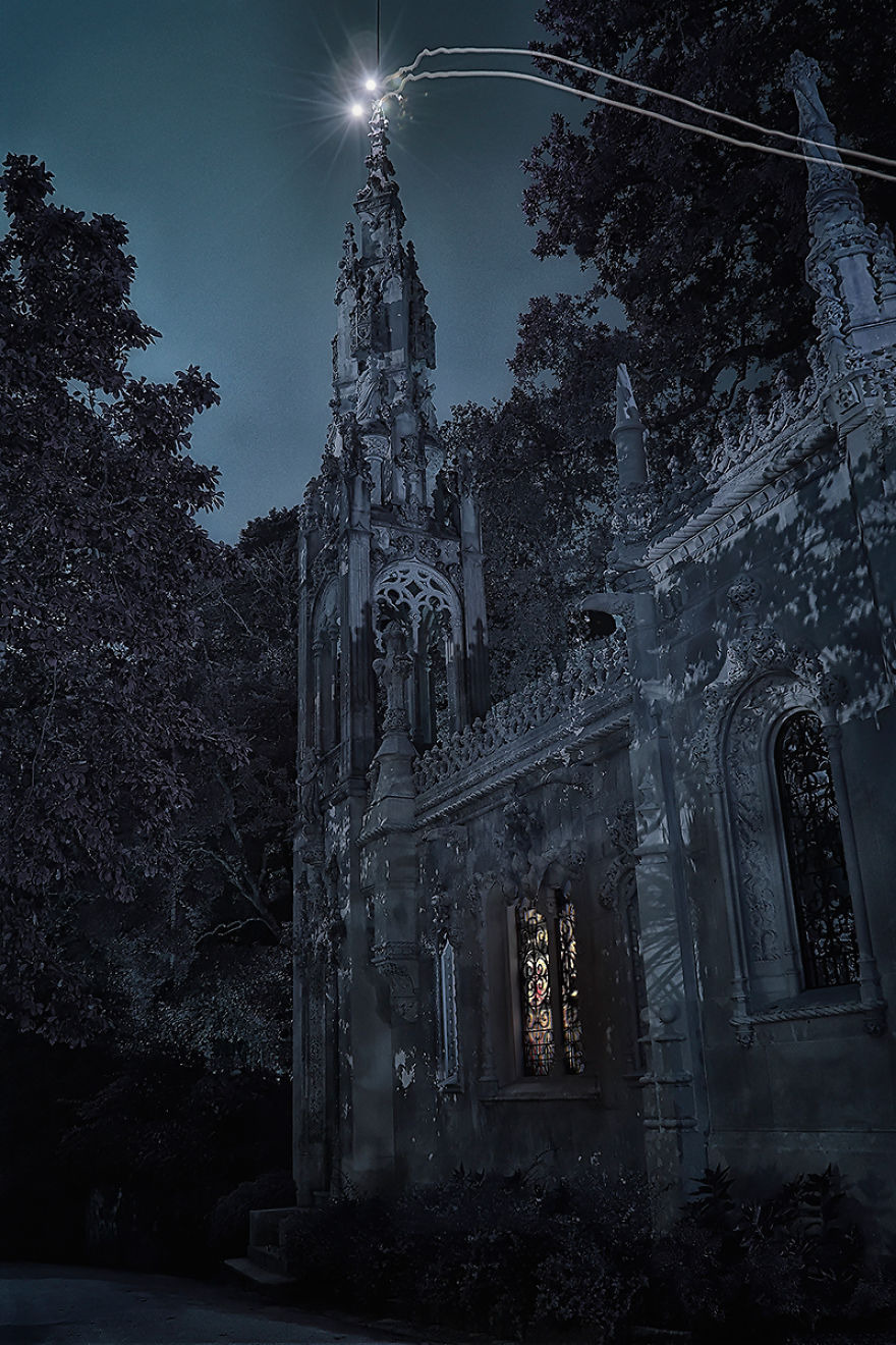  Palace-of-Mystery-Quinta-da-Regaleira-by-Taylor-Moore28 880 