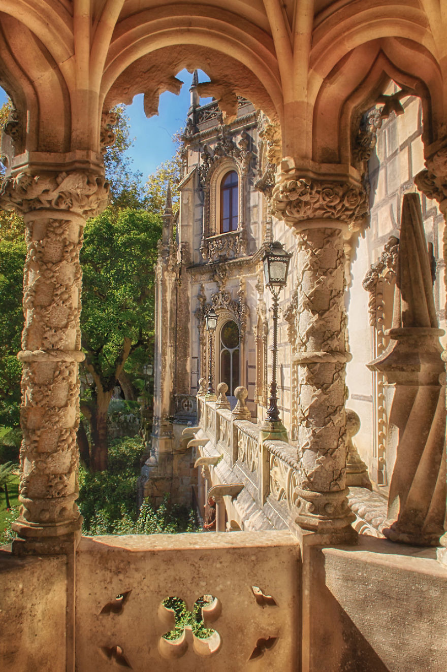  Palace-of-Mystery-Quinta-da-Regaleira-by-Taylor-Moore34 880 