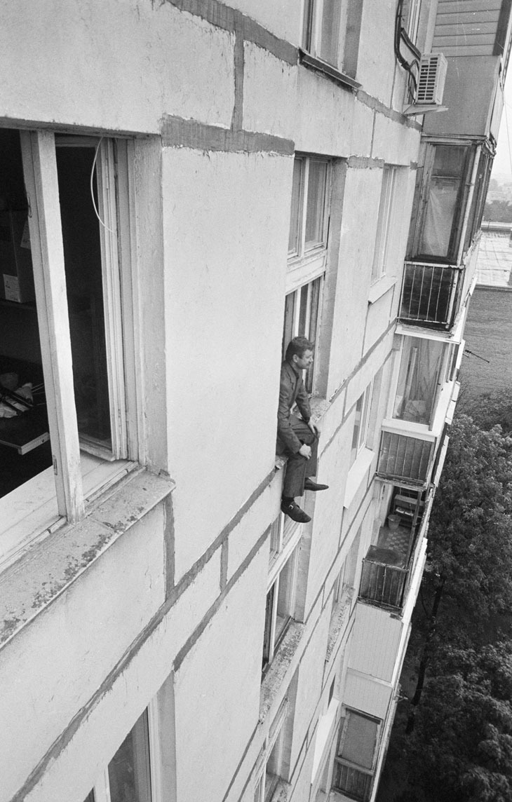  20111011102039 nilin neighbours 4 