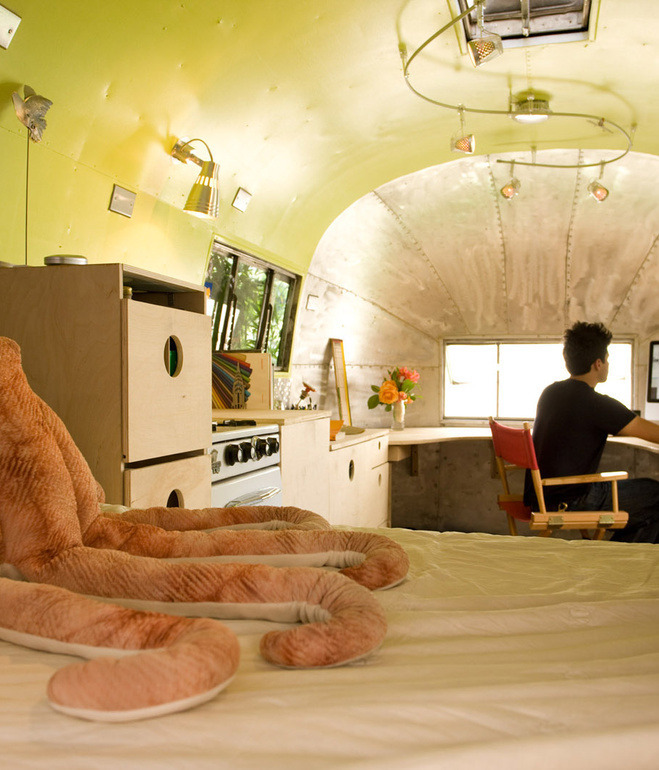  airstream-andreas-stavroupolos-octopus-bed 