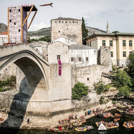 Стар мост, 14 атлета и една вековна традиция