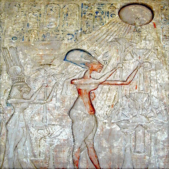Смелият посреща злото на живота като човек, който отива на битка и се връща победител | Аменхотеп IV