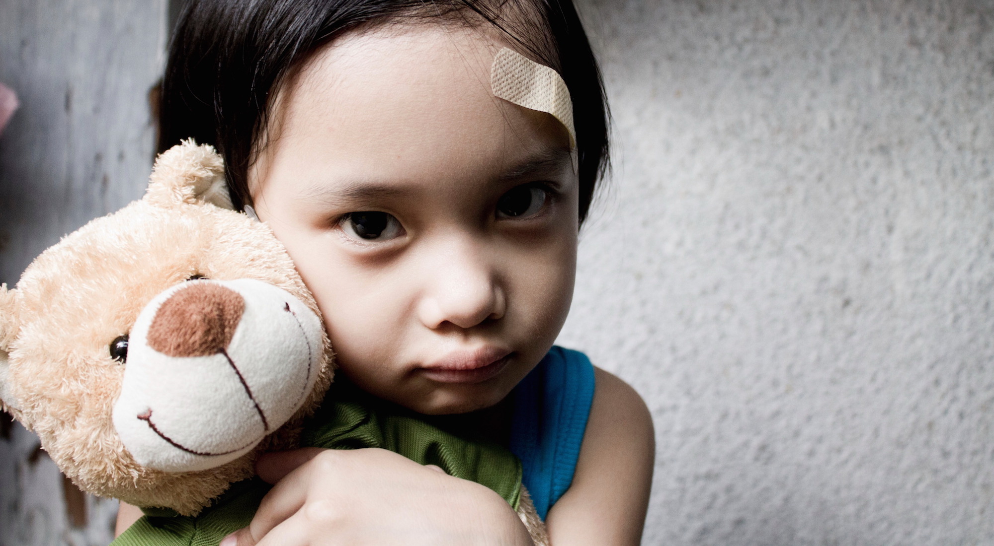 Как да разпознаете признаците за насилие над малки деца