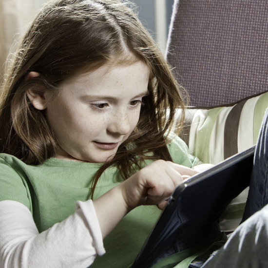 Как екраните превръщат децата ни в психотични наркомани