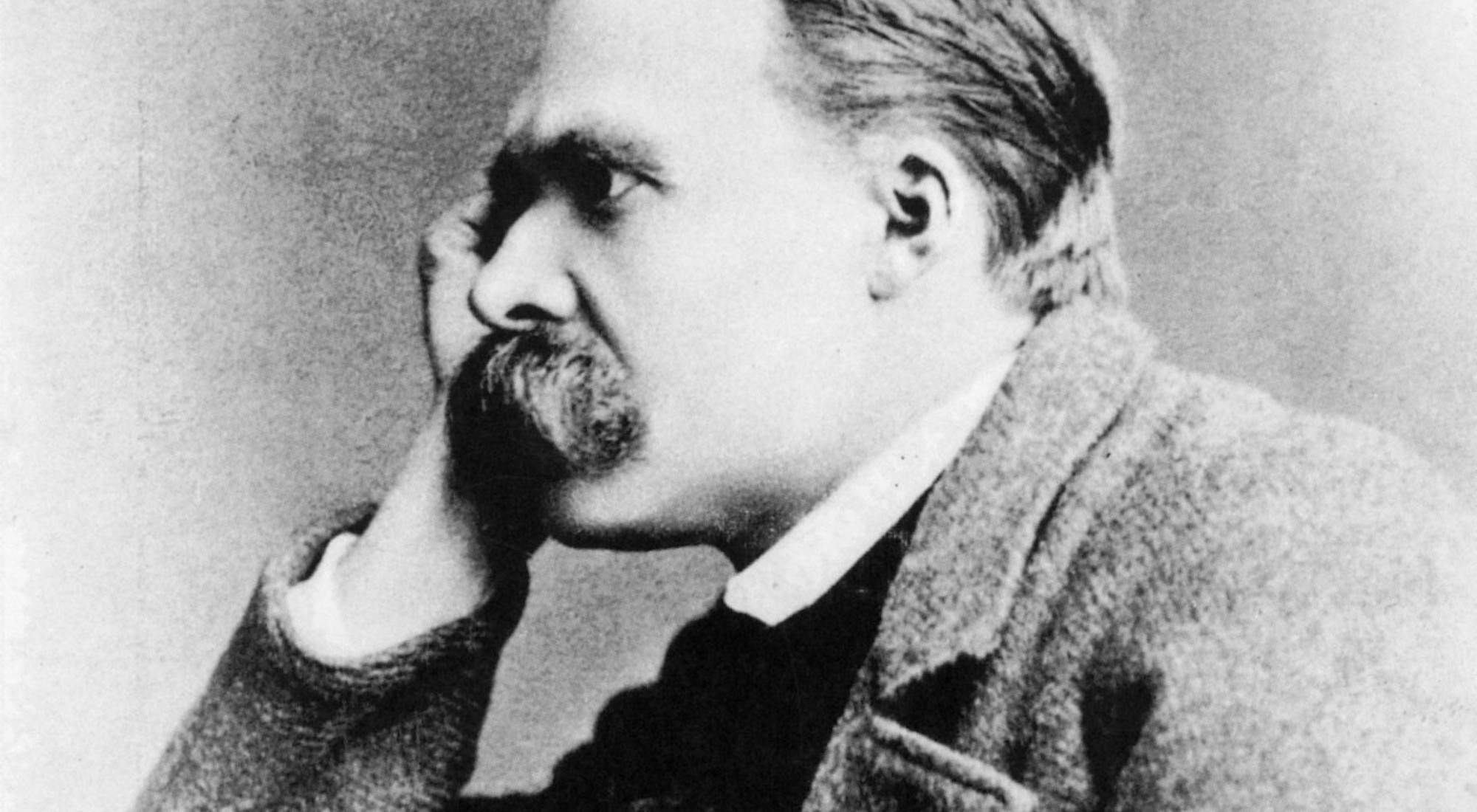 Философ ницше. Ницше фаутыы. Nietzsche 1868. Философия Ницше фото. Ницше и сапог.