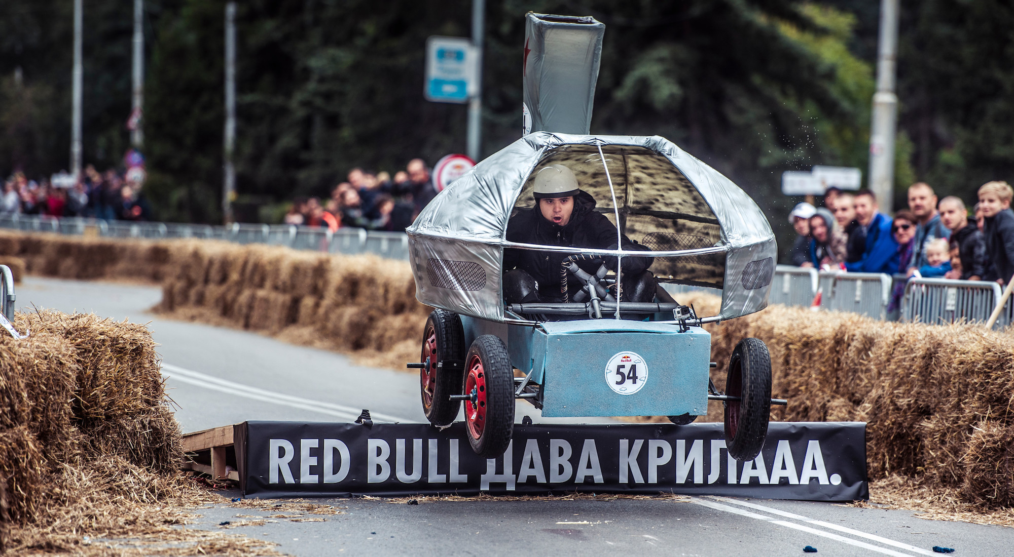 49 щури Отбора участваха в безмоторното състезание Red Bull Soapbox тази неделя в София