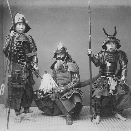 Хората ще ти станат врагове, ако твърде бързо се издигнеш в живота ~ Записките на самурая